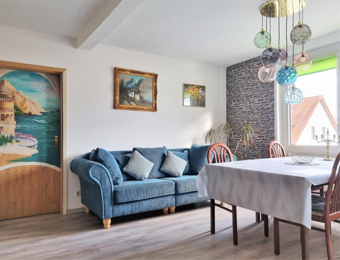 Apartment Bayreuth, Grosse Ferienwohnung Im Haus Mit Kunst, 3 Schlafzimmer, Kueche, Parkplatz מראה חיצוני תמונה