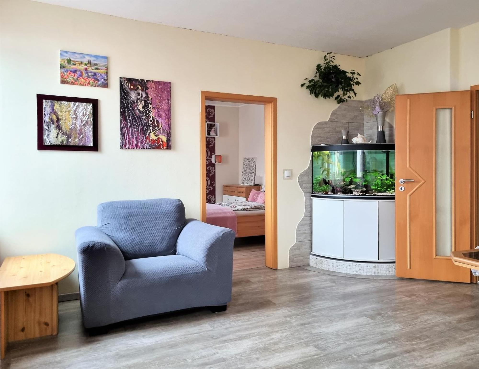 Apartment Bayreuth, Grosse Ferienwohnung Im Haus Mit Kunst, 3 Schlafzimmer, Kueche, Parkplatz מראה חיצוני תמונה
