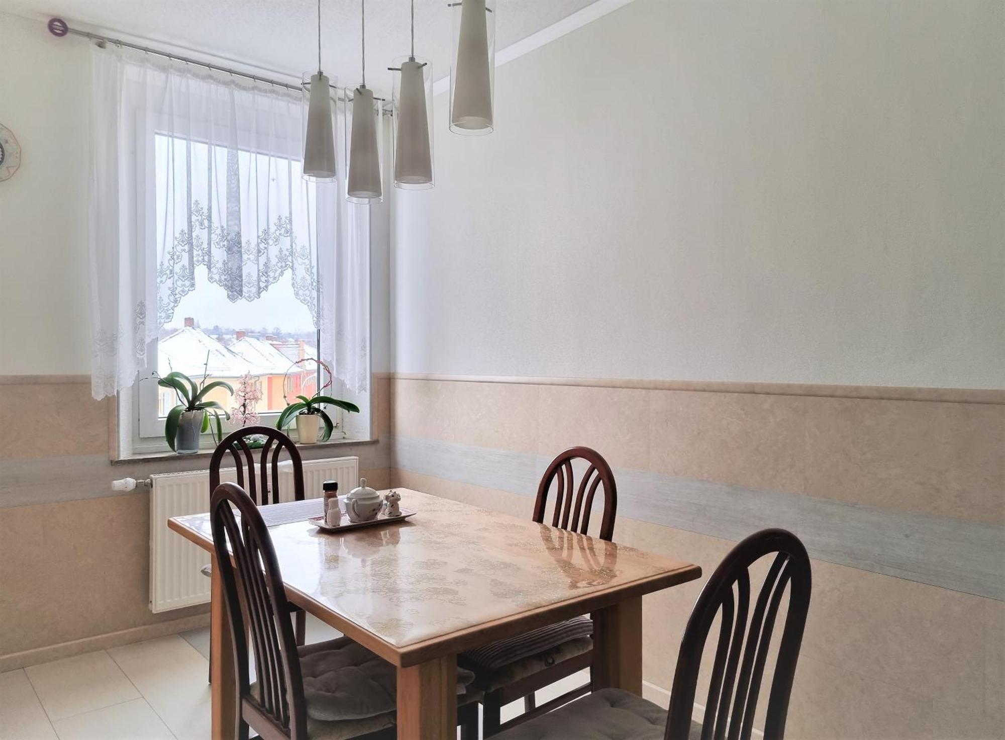 Apartment Bayreuth, Grosse Ferienwohnung Im Haus Mit Kunst, 3 Schlafzimmer, Kueche, Parkplatz מראה חיצוני תמונה
